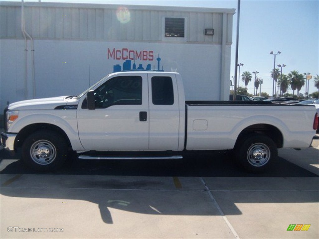 2012 F250 Super Duty XL SuperCab - Oxford White / Steel photo #2