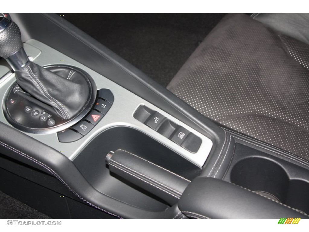 2011 Audi TT 2.0T quattro Roadster Controls Photo #70022543