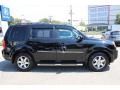 2011 Crystal Black Pearl Honda Pilot Touring 4WD  photo #2