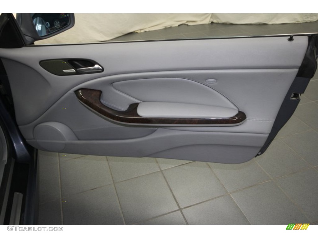 2004 BMW 3 Series 325i Coupe Grey Door Panel Photo #70025199