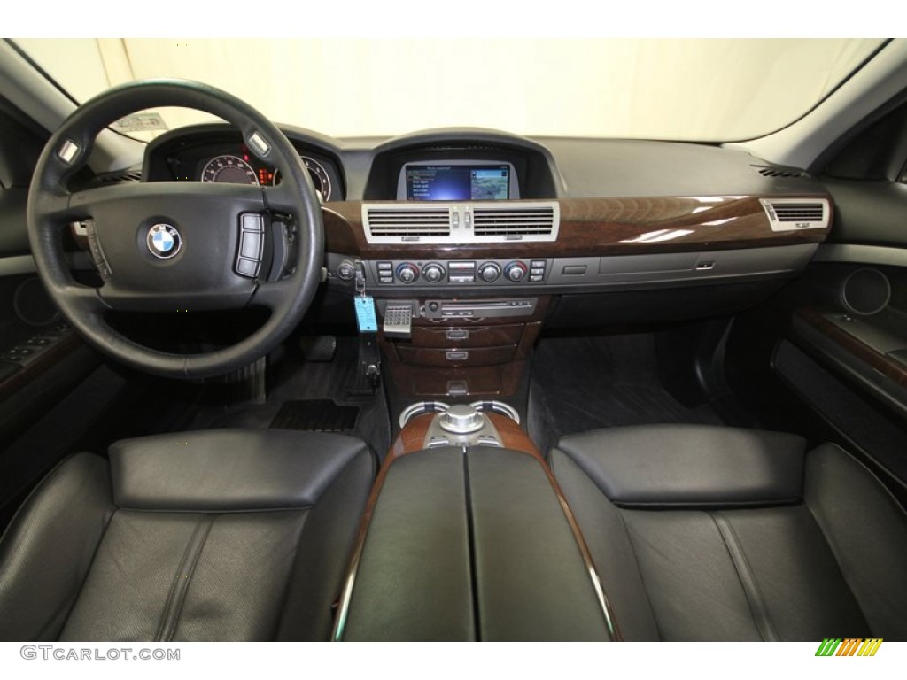 2008 BMW 7 Series 750i Sedan Black Dashboard Photo #70026364