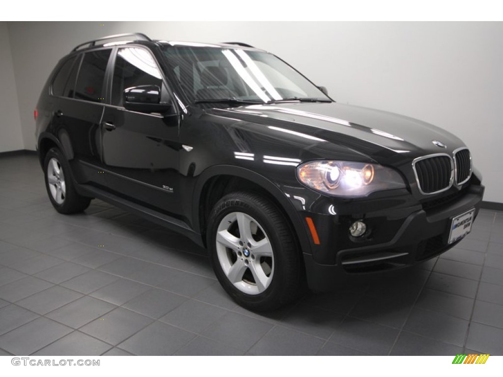 Black Sapphire Metallic BMW X5