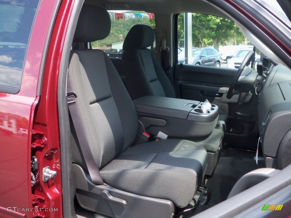 2013 Chevrolet Silverado 2500HD LT Crew Cab 4x4 Front Seat Photo #70028007