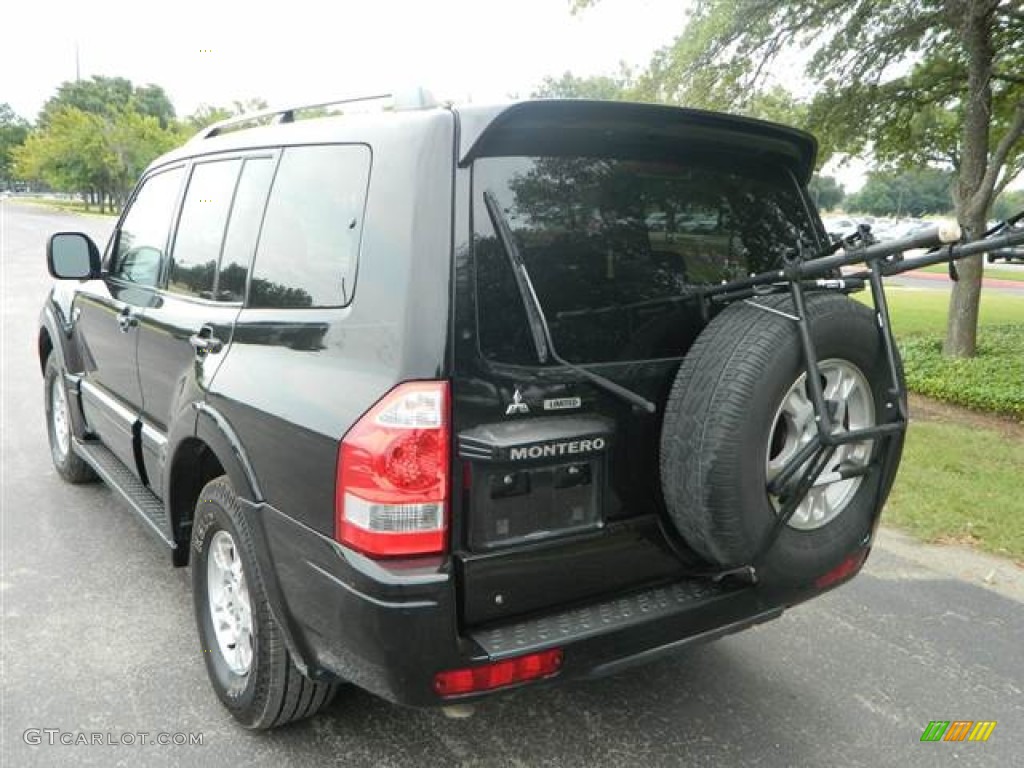 2003 Montero Limited 4x4 - Solano Black Pearl / Charcoal photo #5