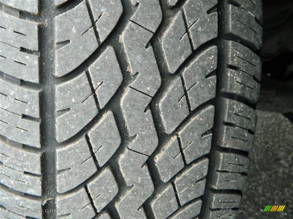 2003 Montero Limited 4x4 - Solano Black Pearl / Charcoal photo #9