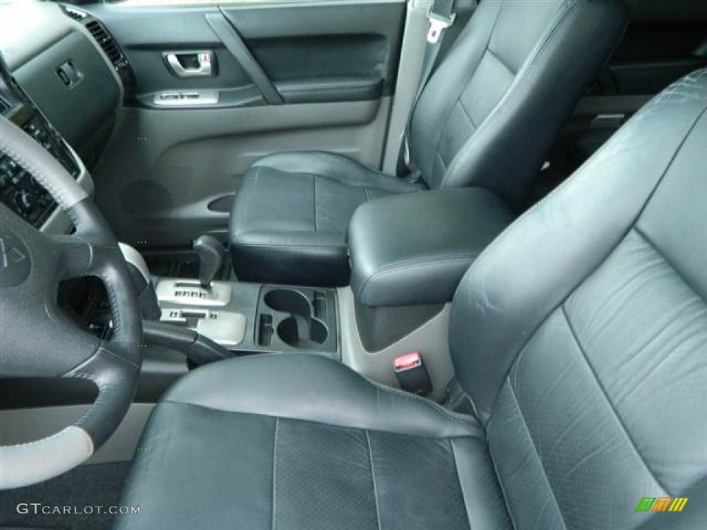 2003 Montero Limited 4x4 - Solano Black Pearl / Charcoal photo #18