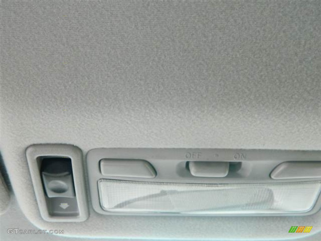 2003 Montero Limited 4x4 - Solano Black Pearl / Charcoal photo #26