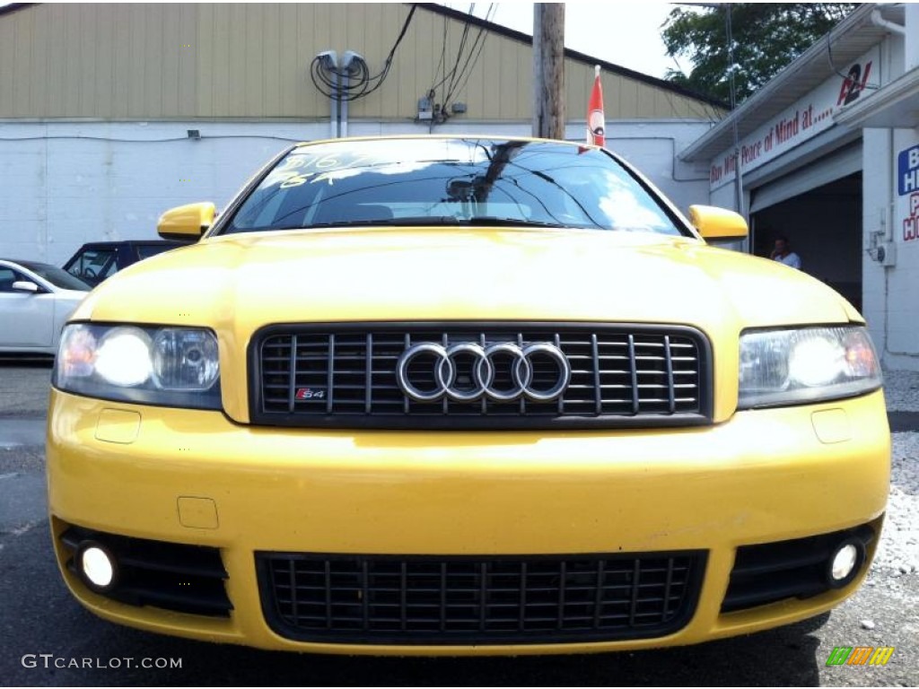 2004 S4 4.2 quattro Sedan - Imola Yellow / Black photo #7