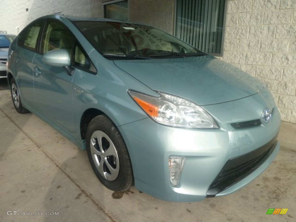 2012 Prius 3rd Gen Two Hybrid - Sea Glass Pearl / Bisque photo #7