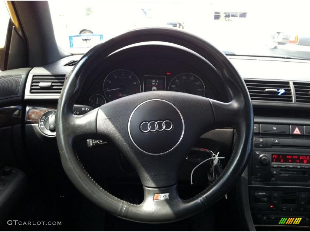 2004 Audi S4 4.2 quattro Sedan Black Steering Wheel Photo #70029556