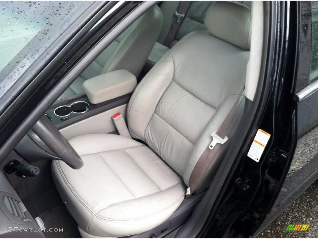 2002 Lincoln LS V8 Front Seat Photos