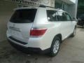 2012 Blizzard White Pearl Toyota Highlander V6 4WD  photo #2