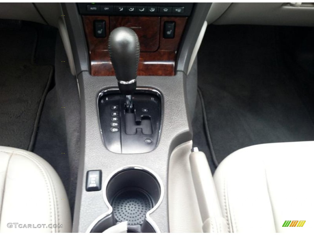 2002 Lincoln LS V8 Transmission Photos