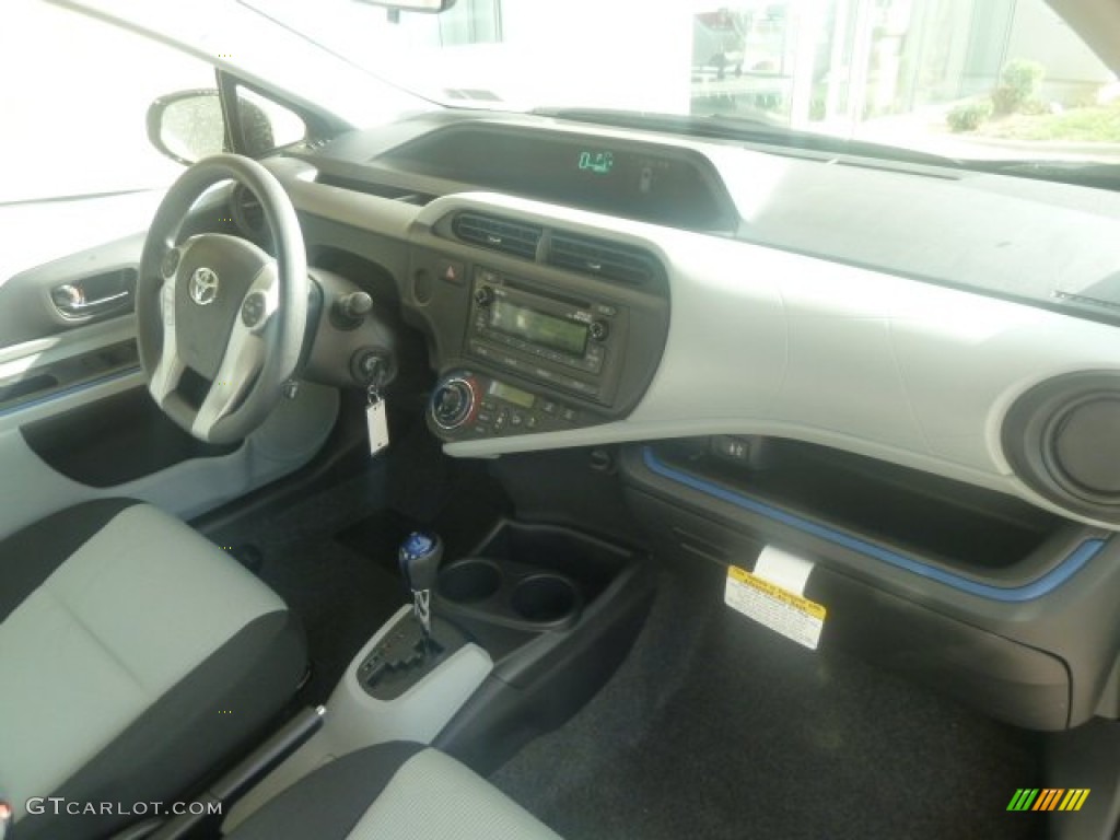 2012 Prius c Hybrid Two - Magnetic Gray Metallic / Light Blue Gray/Black photo #10