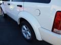 Stone White - Nitro SLT 4x4 Photo No. 4