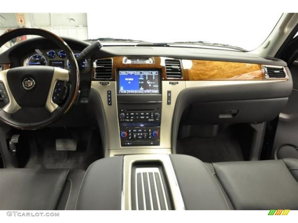 2013 Cadillac Escalade ESV Platinum AWD Ebony Dashboard Photo #70032604