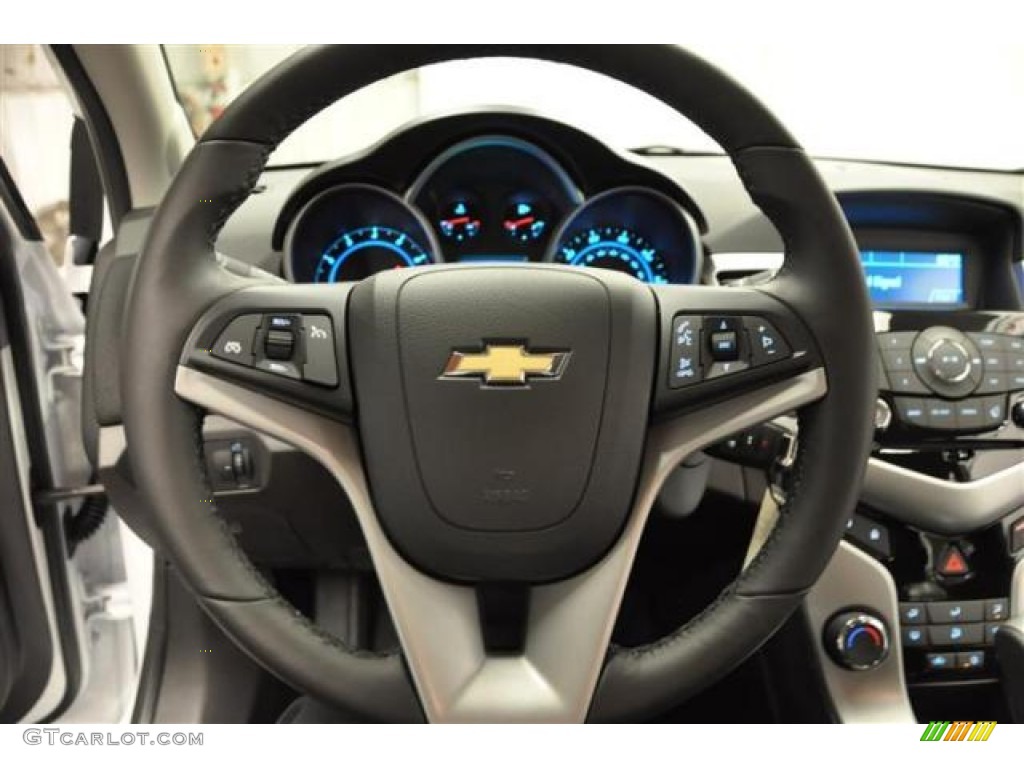 2012 Chevrolet Cruze LT Jet Black Steering Wheel Photo #70033849
