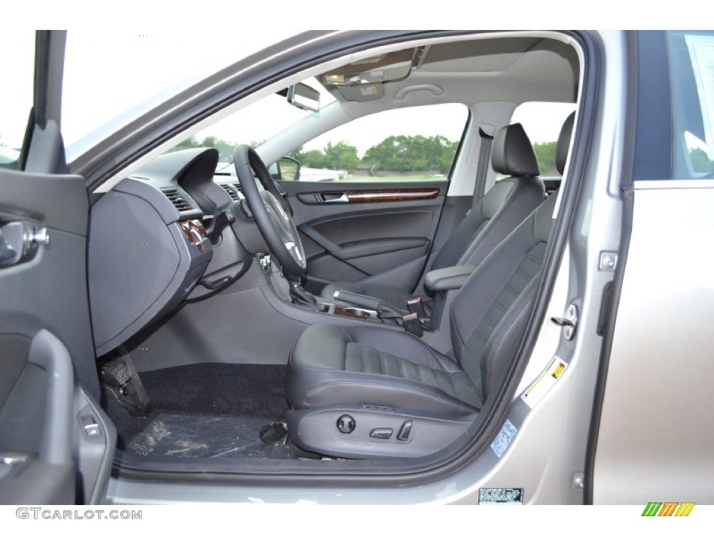 Titan Black Interior 2013 Volkswagen Passat V6 SEL Photo #70035039