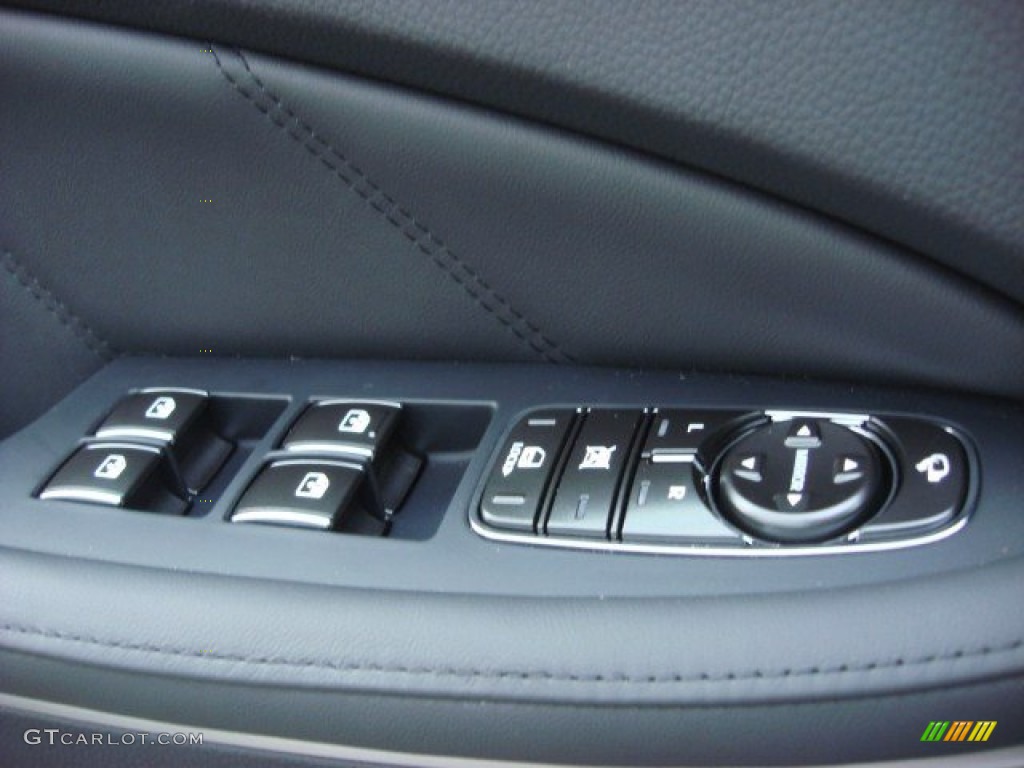 2012 Hyundai Equus Signature Controls Photo #70036237