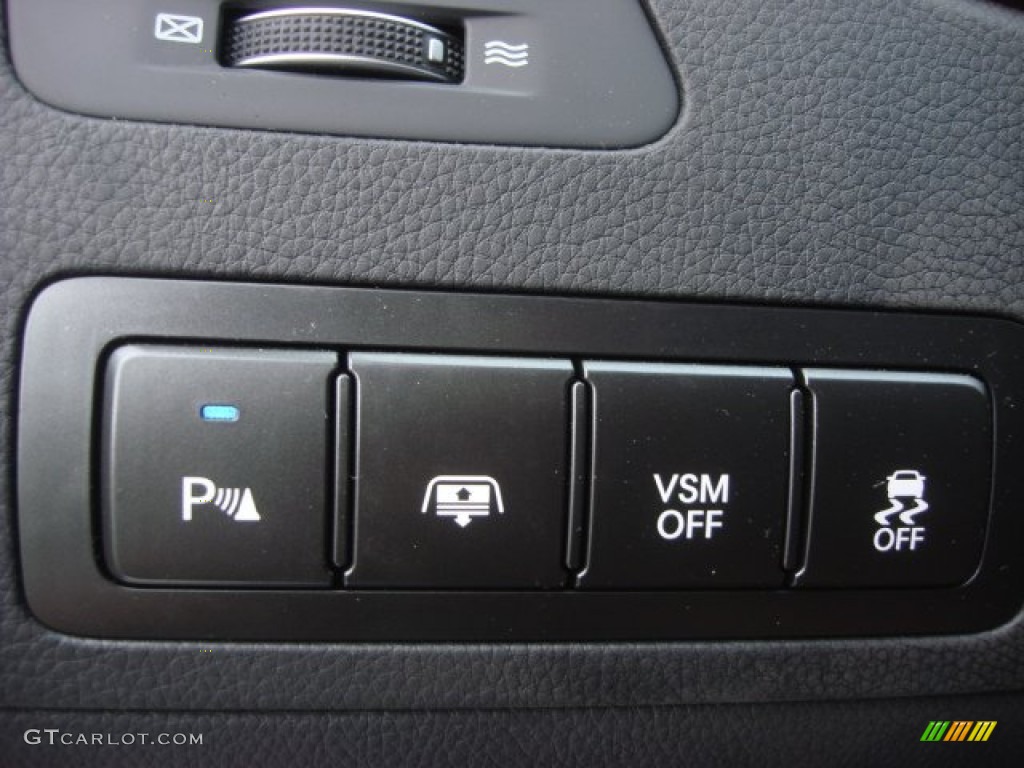 2012 Hyundai Equus Signature Controls Photo #70036359