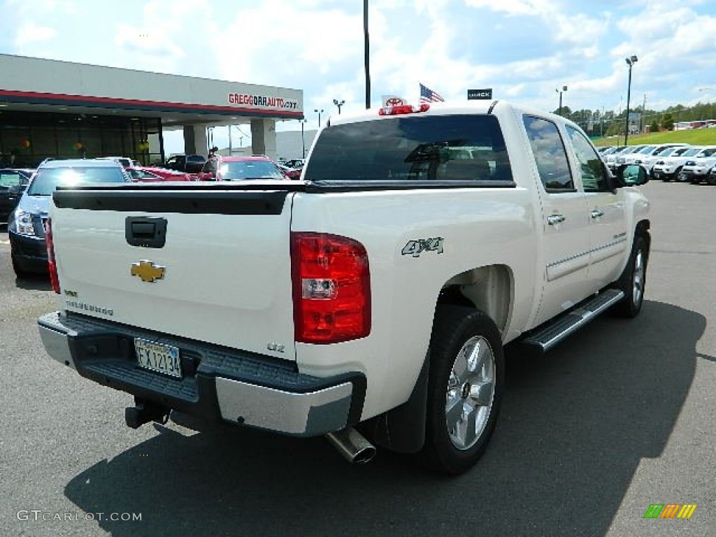 2009 Silverado 1500 LTZ Crew Cab 4x4 - White Diamond Tricoat / Light Cashmere photo #3