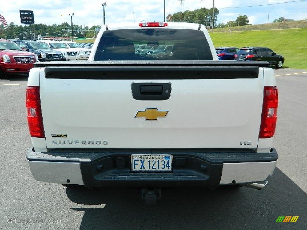 2009 Silverado 1500 LTZ Crew Cab 4x4 - White Diamond Tricoat / Light Cashmere photo #4