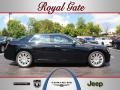 Gloss Black - 300 C Photo No. 1