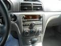2009 Polar White Saturn Aura XE  photo #9
