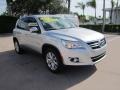 Reflex Silver Metallic - Tiguan S Photo No. 7