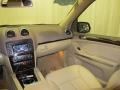 Black - GL 450 4Matic Photo No. 18