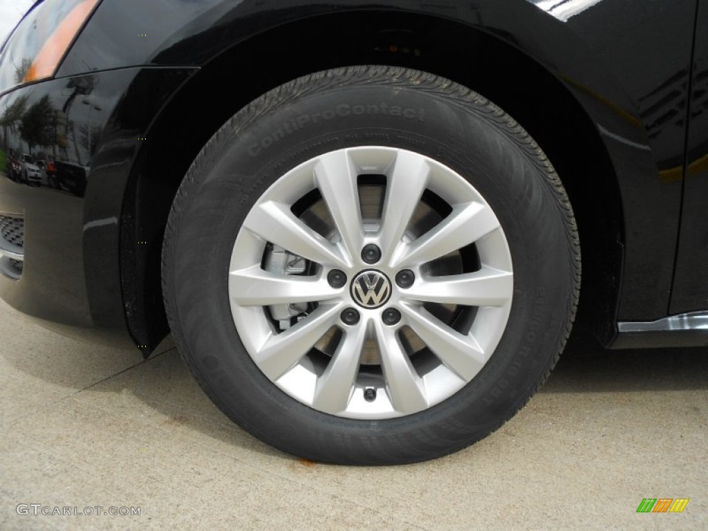 2013 Volkswagen Passat 2.5L S Wheel Photo #70045204