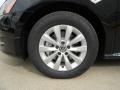 2013 Volkswagen Passat 2.5L S Wheel and Tire Photo
