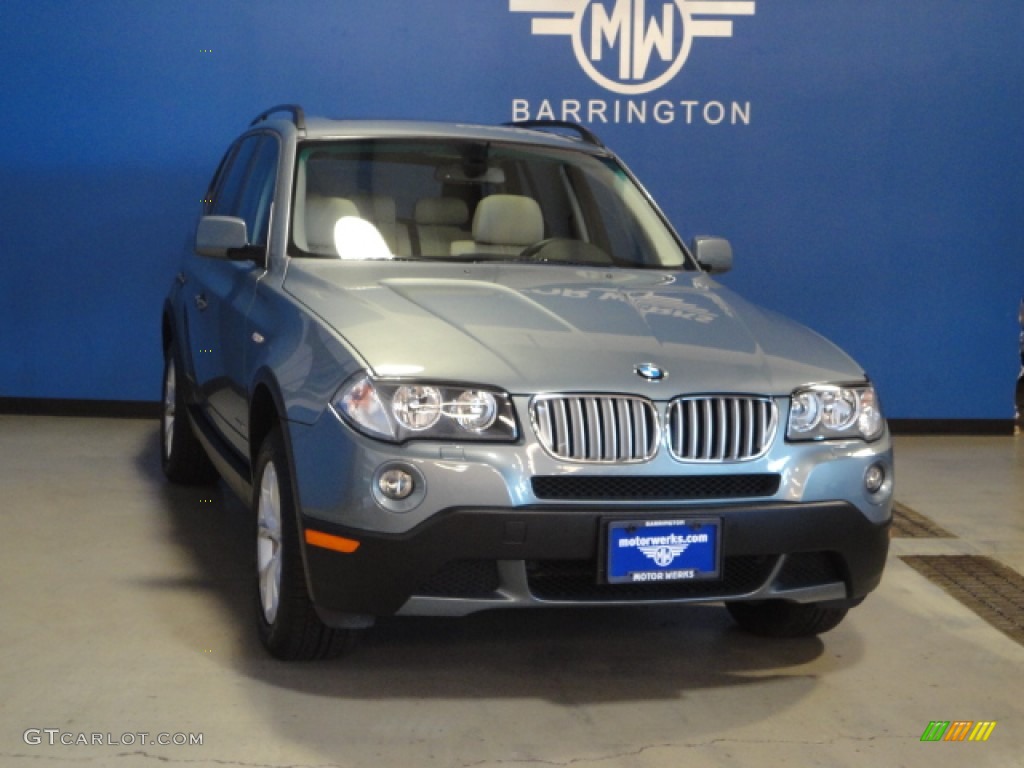 Mineral Green Metallic BMW X3