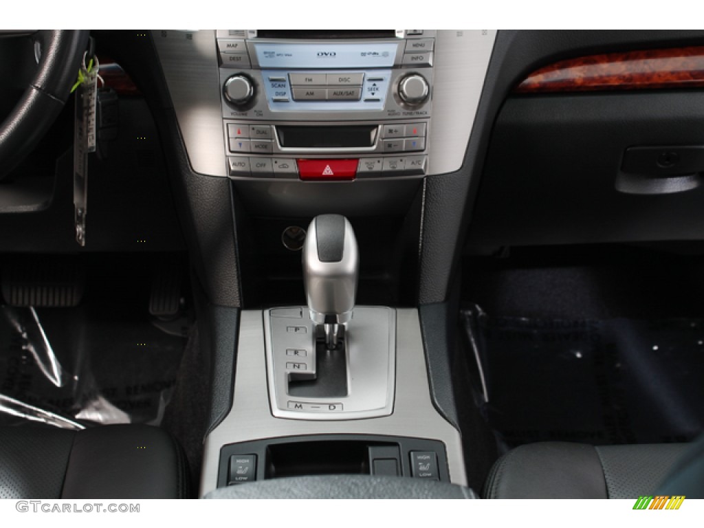 2011 Outback 3.6R Limited Wagon - Graphite Gray Metallic / Off Black photo #11