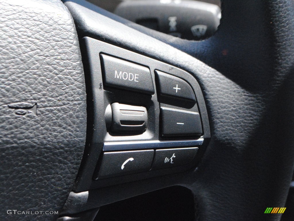 2011 BMW 5 Series 528i Sedan Controls Photo #70048457