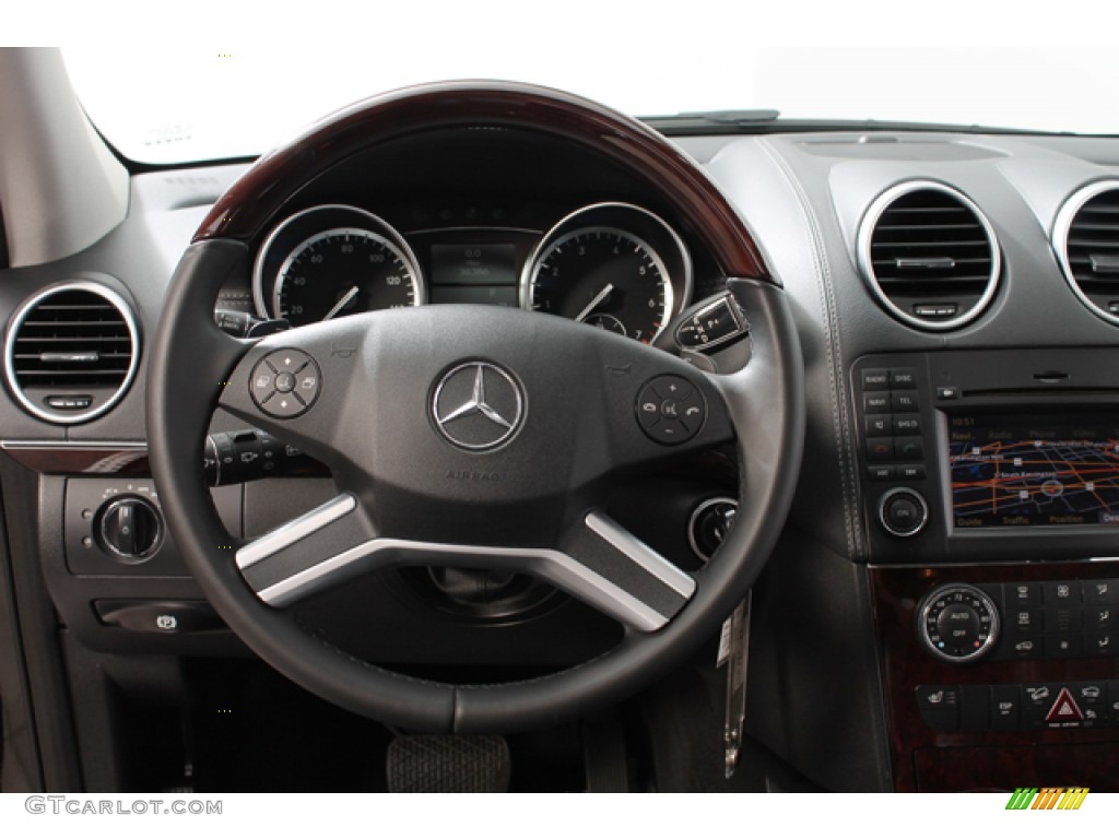 2010 Mercedes-Benz GL 450 4Matic Black Steering Wheel Photo #70050107