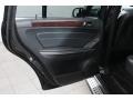Black - GL 450 4Matic Photo No. 14