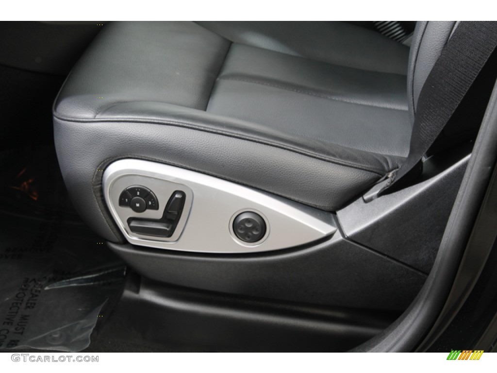 2010 Mercedes-Benz GL 450 4Matic Controls Photo #70050271