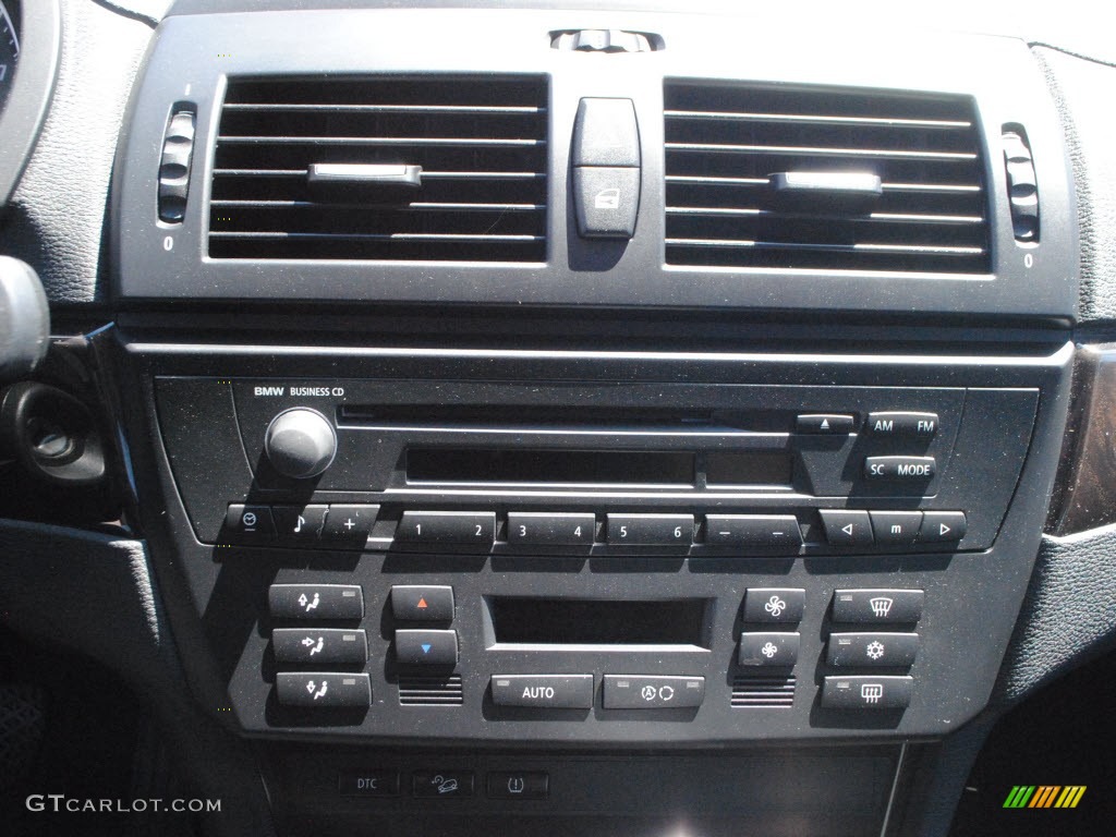 2008 BMW X3 3.0si Controls Photo #70050432