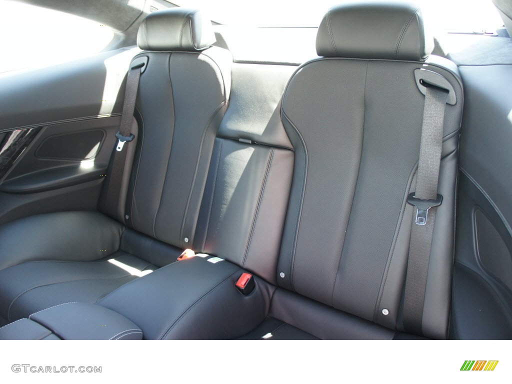 2013 BMW 6 Series 650i Coupe Rear Seat Photo #70052597