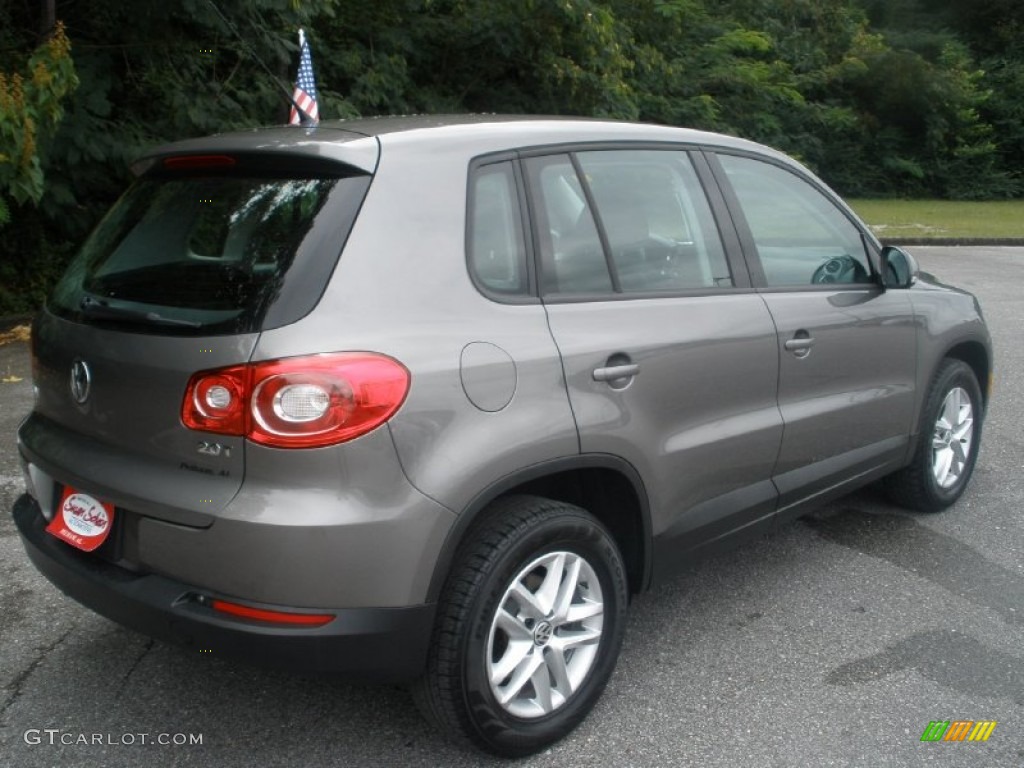 2011 Tiguan S - Alpine Gray Metallic / Charcoal photo #8