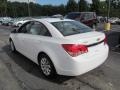 Summit White - Cruze LS Photo No. 6