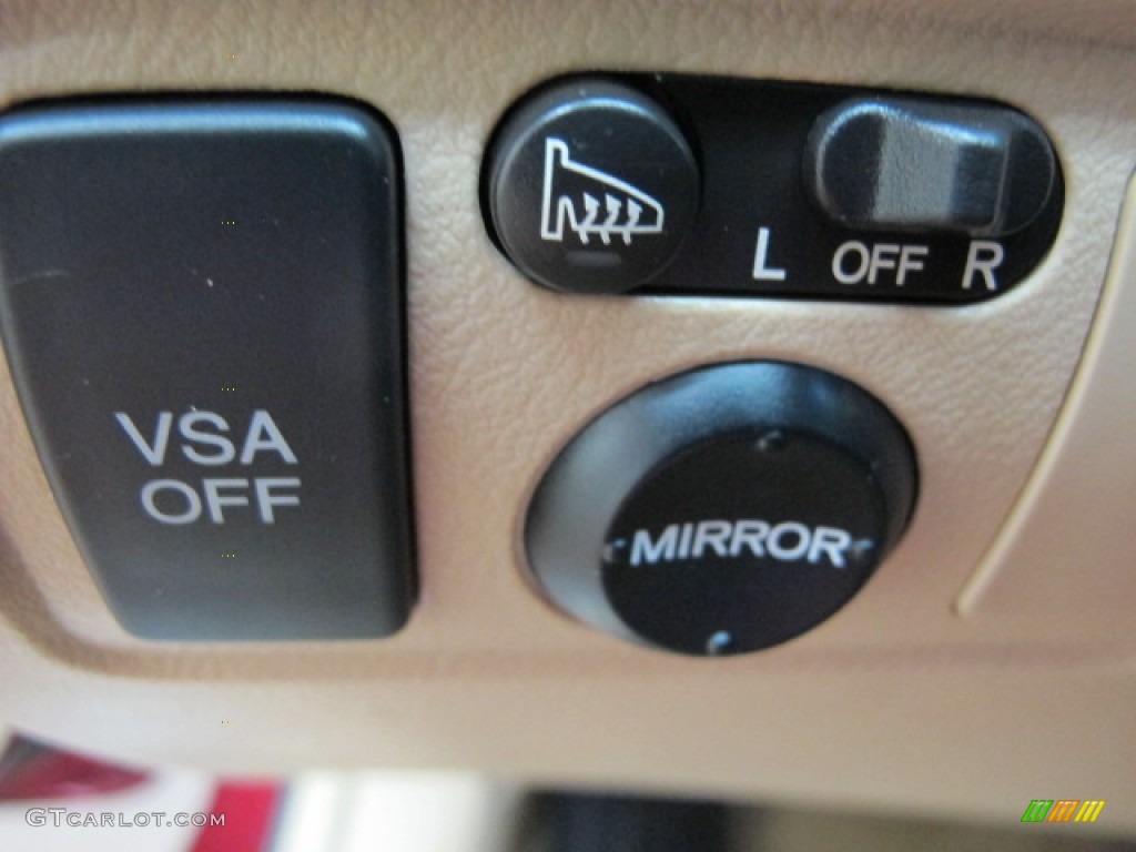 2005 Acura TL 3.2 Controls Photo #70054179