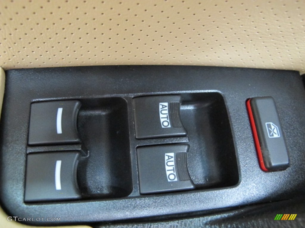 2005 Acura TL 3.2 Controls Photo #70054215