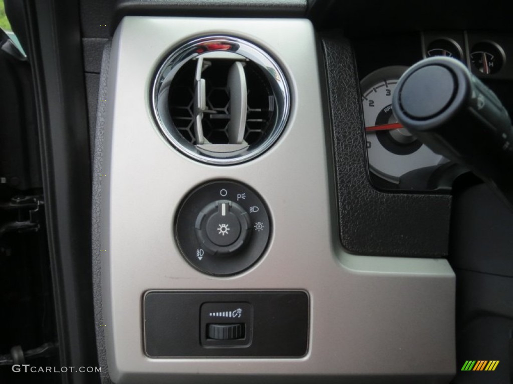 2010 F150 FX2 SuperCrew - Tuxedo Black / Black photo #43