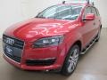 Garnet Red Pearl Effect - Q7 3.6 Premium quattro Photo No. 4