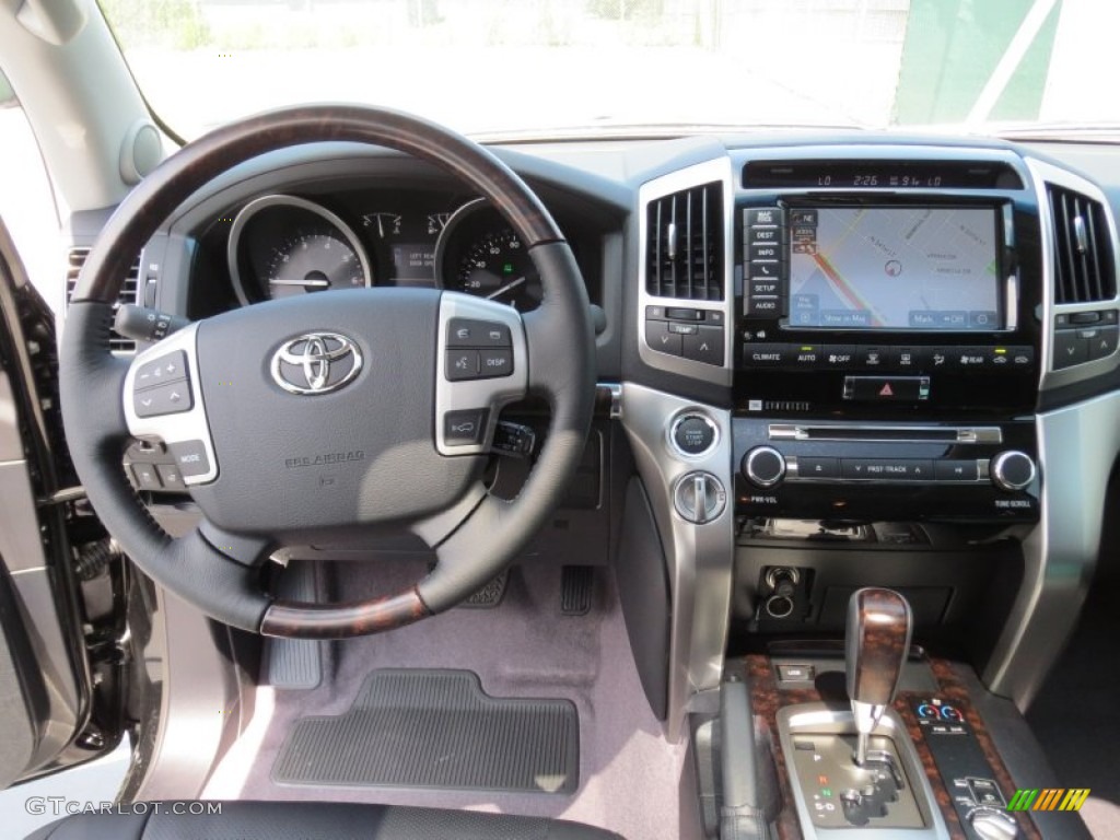 2013 Toyota Land Cruiser Standard Land Cruiser Model Dashboard Photos