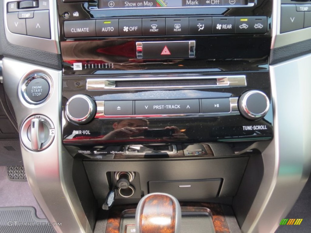 2013 Toyota Land Cruiser Standard Land Cruiser Model Controls Photo #70059642