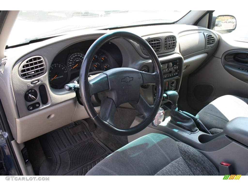 2002 TrailBlazer LS 4x4 - Indigo Blue Metallic / Dark Pewter photo #5