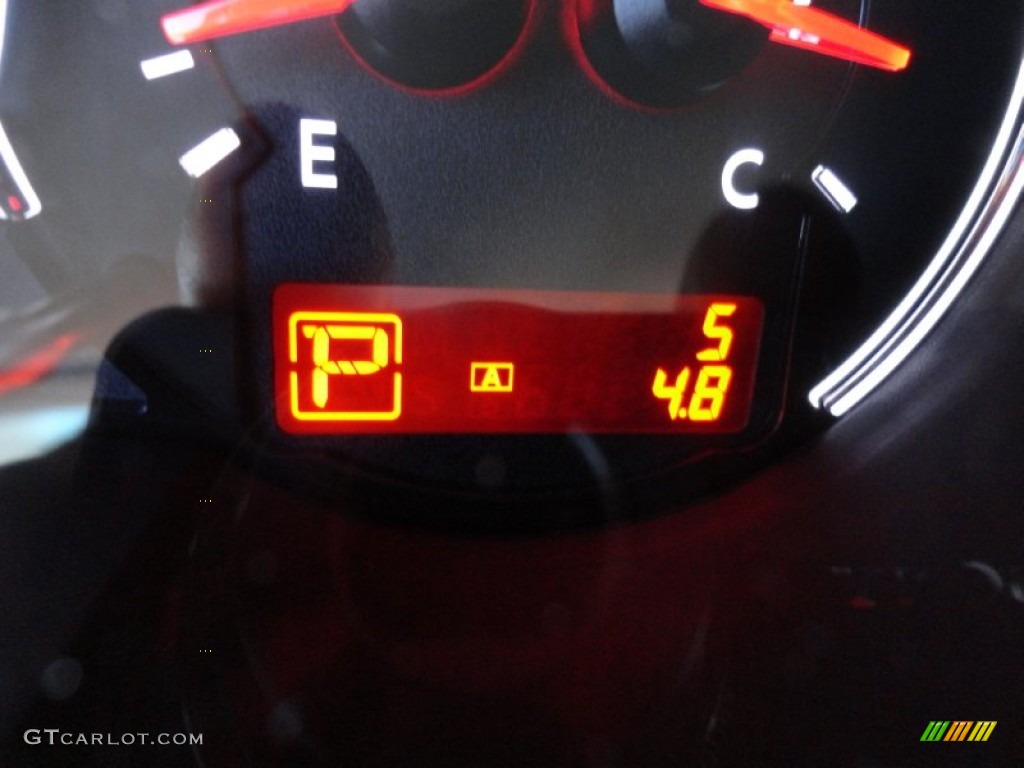 2011 Altima 2.5 S - Brilliant Silver / Charcoal photo #24